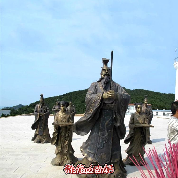 汉朝荣耀——汉武帝祭天情景鎏金雕塑