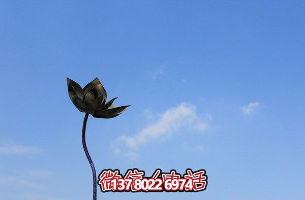 创意荷花铜铸雕塑