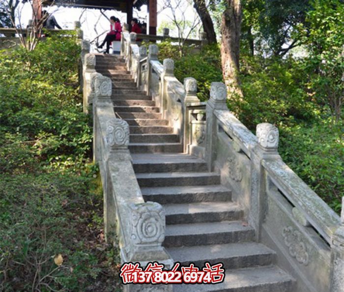 美丽的公园石栏景观