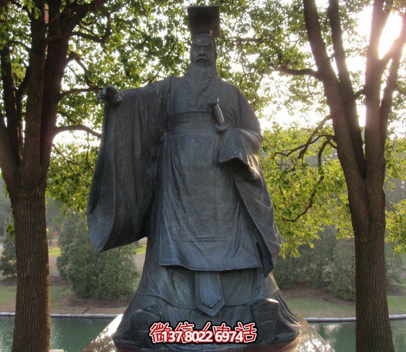 以古代文化为灵感的园林景观雕塑