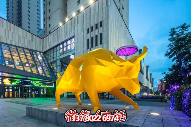 玻璃钢彩绘雕塑让你的广场现象级创意牛! 玻璃钢彩绘雕塑让你的广场现象级创意牛!