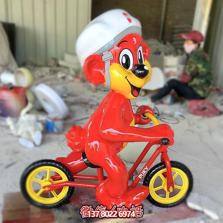 玻璃钢卡通老鼠雕塑摆件，专为幼儿园设计