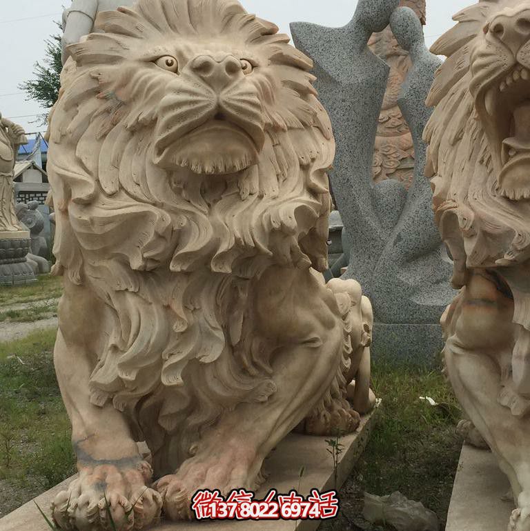 大型石雕狮子雕塑