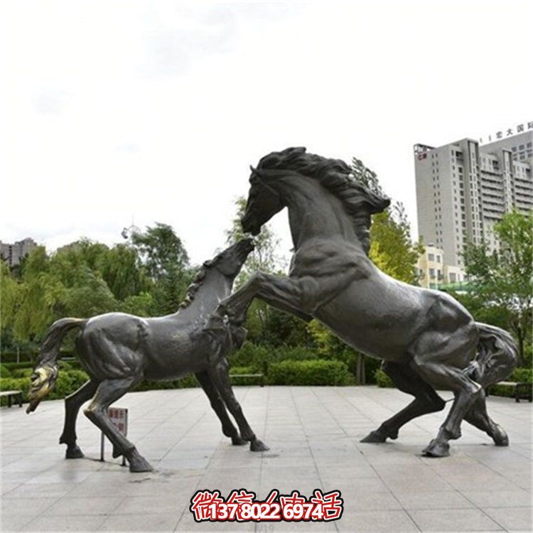 大型仿真动物骏马不锈钢雕塑，点缀城市广场园林