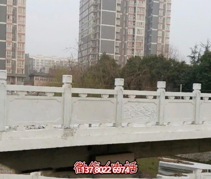 汉白玉镶嵌栏杆,雕塑点缀美丽小区公园 汉白玉镶嵌栏杆,雕塑点缀美丽小区公园