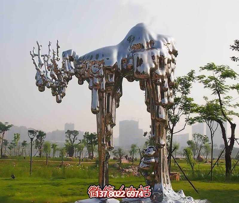 不锈钢雕塑拱门——传承抽象文化,融入人文精神 不锈钢雕塑拱门——传承抽象文化,融入人文精神