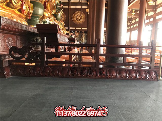 铸铜栏杆——现代简约风格,兼具实用性和艺术美感 铸铜栏杆——现代简约风格,兼具实用性和艺术美感