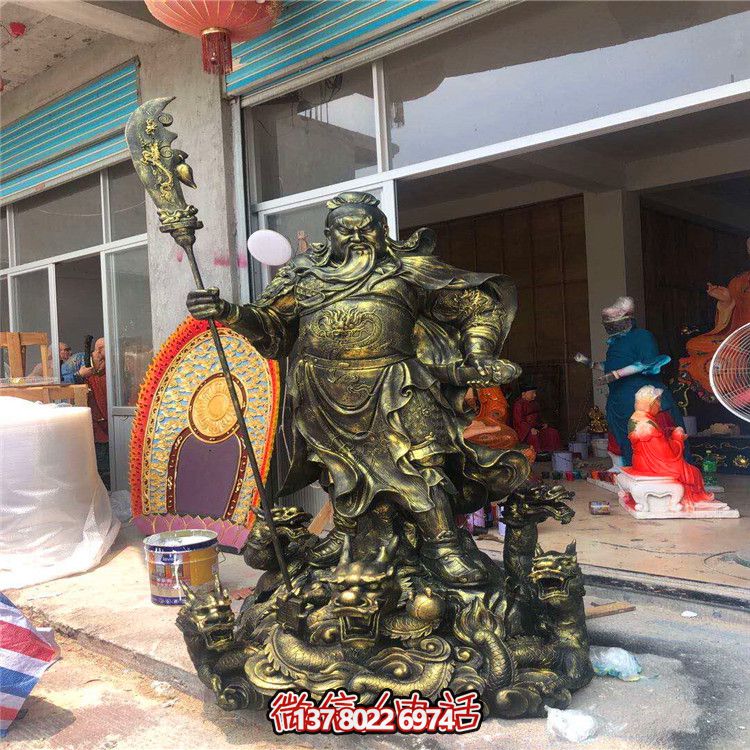 喷金烤漆大型景观仿铜关公雕塑 喷金烤漆大型景观仿铜关公雕塑