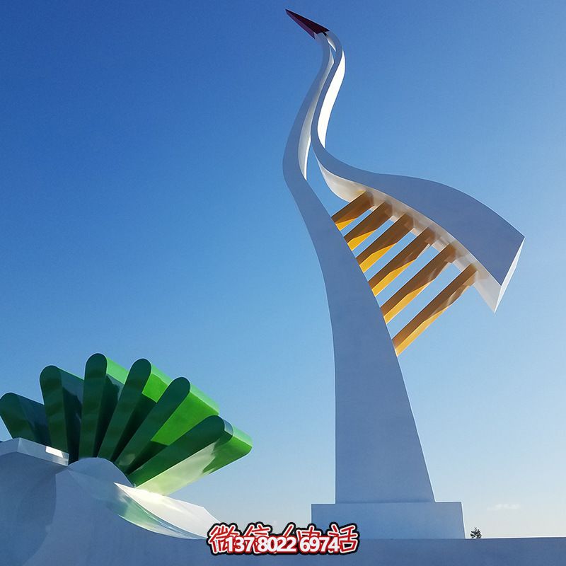 不锈钢抽象户外景观仙鹤雕塑 不锈钢抽象户外景观仙鹤雕塑