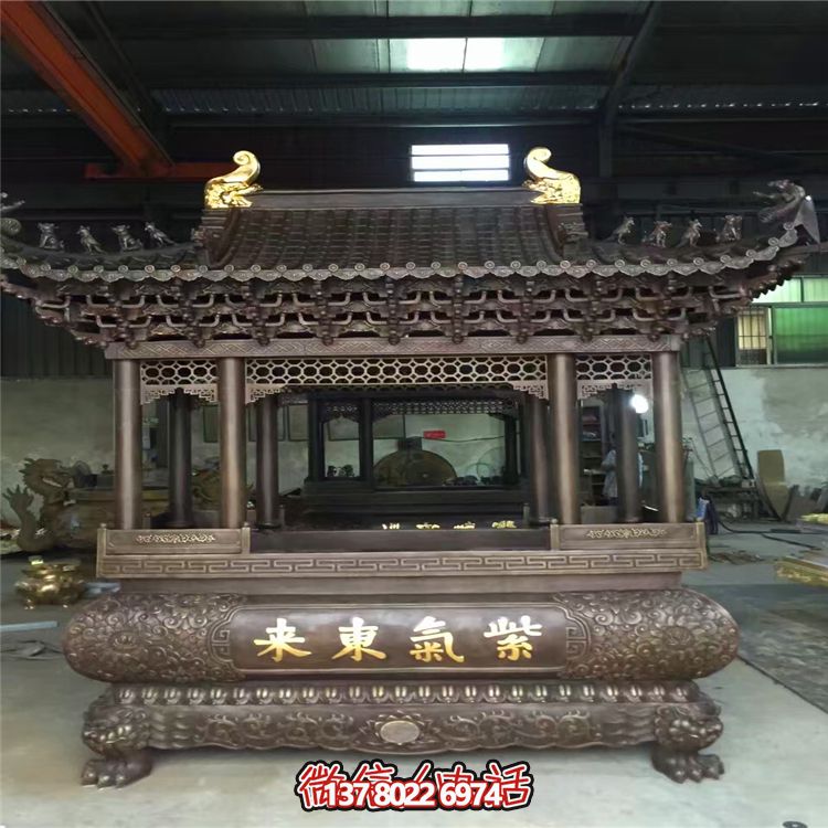 紫铜八龙柱浮雕长形寺庙宗祠香炉 紫铜八龙柱浮雕长形寺庙宗祠香炉