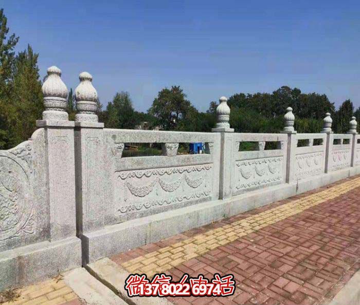 桥上雕刻花纹镂空防护栏杆 桥上雕刻花纹镂空防护栏杆