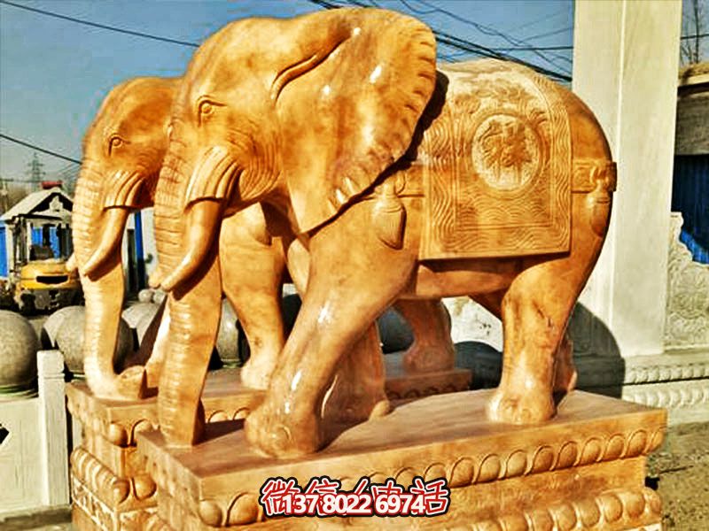 庭院大型黄蜡石雕大象雕塑 庭院大型黄蜡石雕大象雕塑