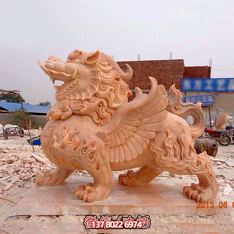 景区户外大型晚霞红石雕创意浮雕貔貅雕塑 景区户外大型晚霞红石雕创意浮雕貔貅雕塑