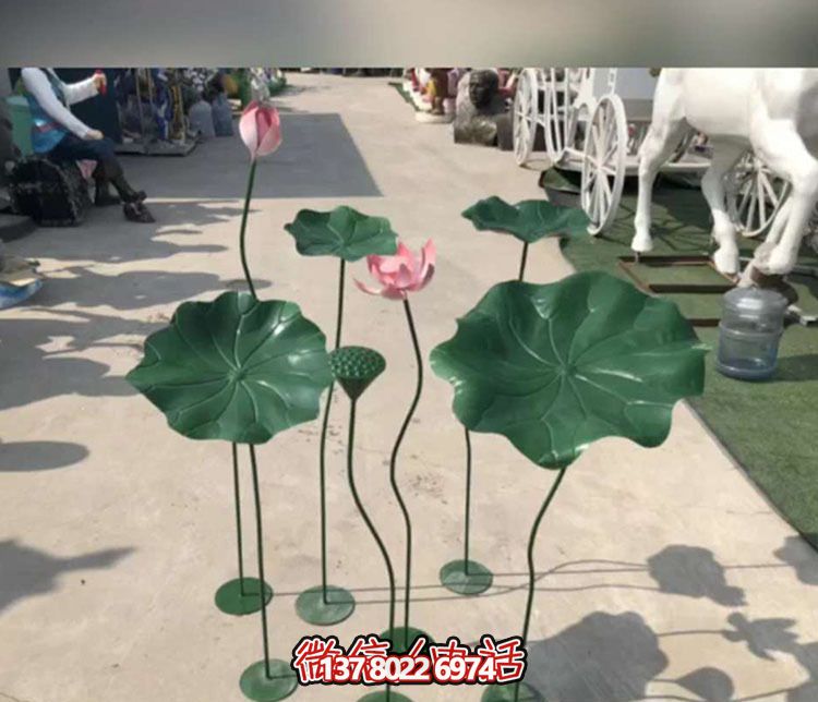 公园不锈钢彩绘园林荷花雕塑