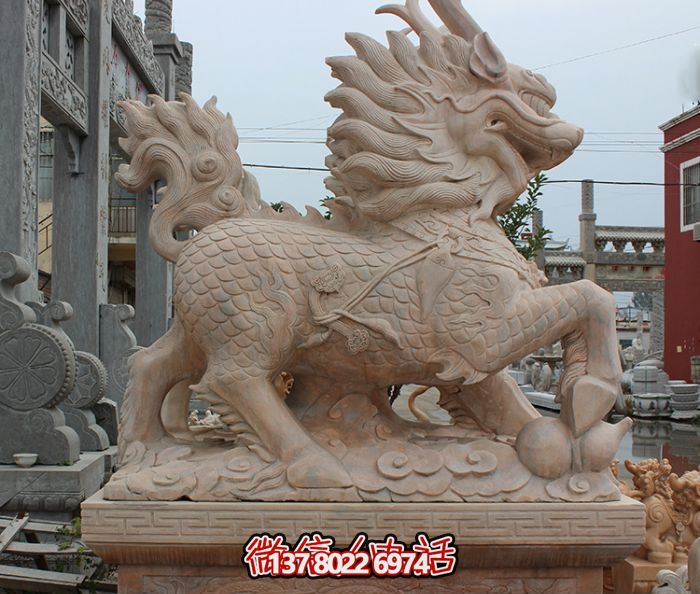 广场酒店大型户外景观晚霞红石雕麒麟雕塑