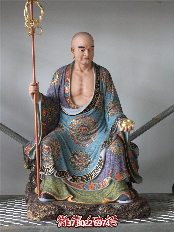 景区寺庙树脂彩绘拿法杖的十八罗汉雕塑