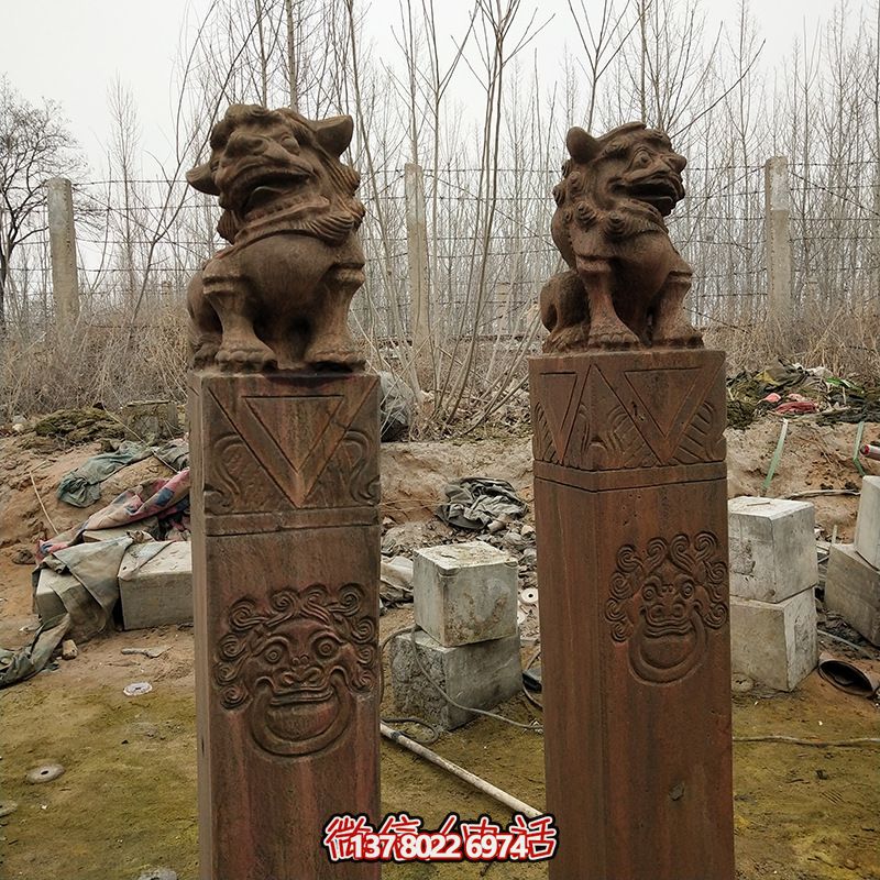 仿铜狮子园林门前摆放拴马柱雕塑 仿铜狮子园林门前摆放拴马柱雕塑