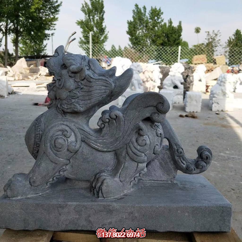 景区街道砂石石雕神兽麒麟雕塑 景区街道砂石石雕神兽麒麟雕塑