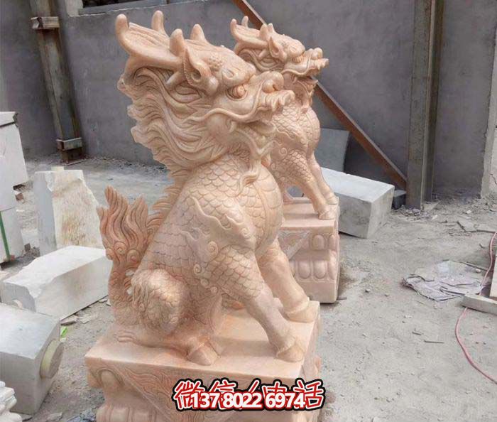 晚霞红石雕庭院别墅景观装饰品麒麟雕塑 晚霞红石雕庭院别墅景观装饰品麒麟雕塑